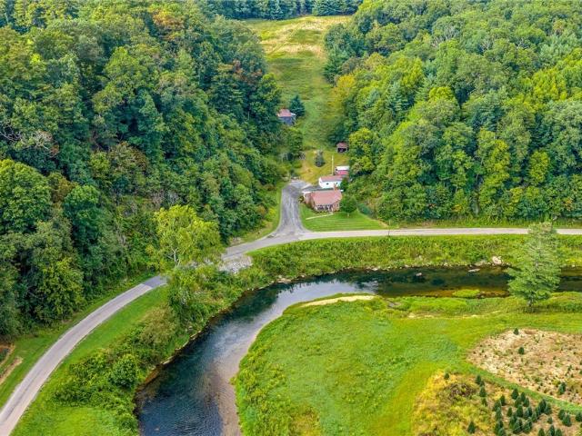 House for sale in Todd, North Carolina