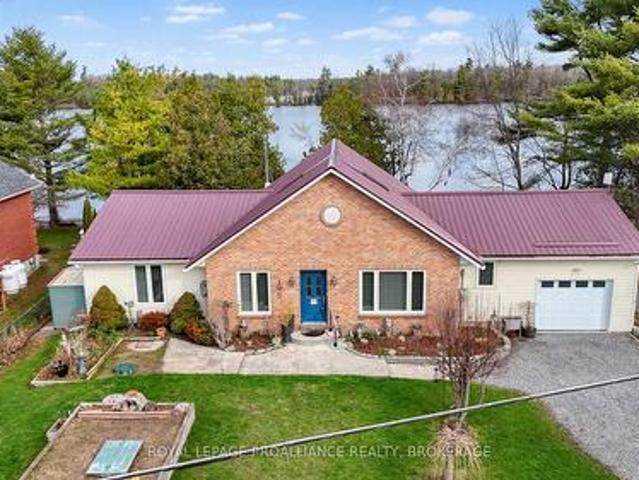 House for sale in South Frontenac, Ontario