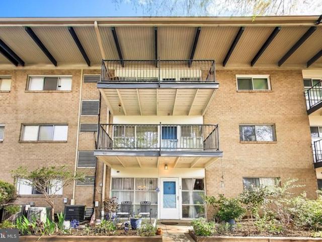 Condo for sale in Virginia