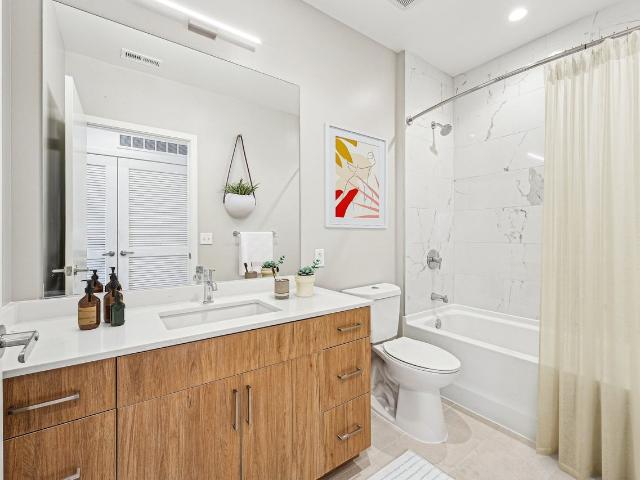 Apartment for rent in Woodmont Triangle, Bethesda
