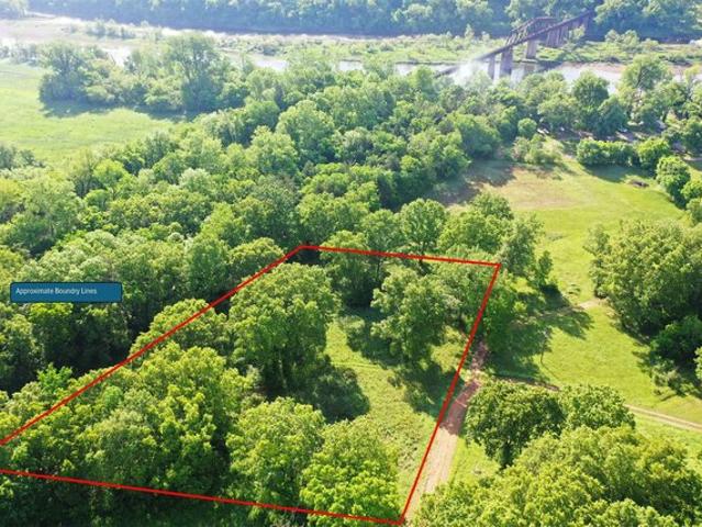 Land for sale in Flippin, Marion County