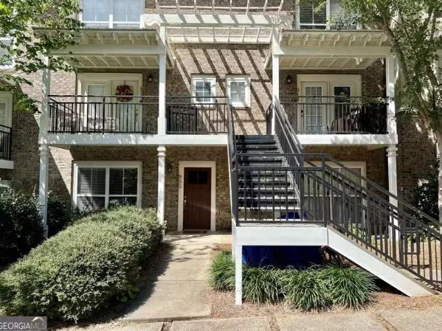Condo for sale in Athens