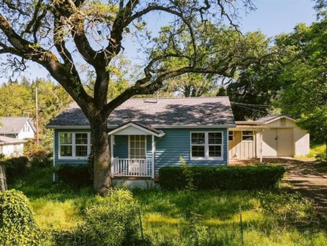 House for sale in Angwin, California
