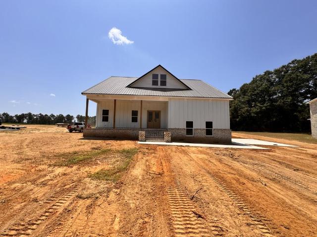 House for sale in Newville, Alabama