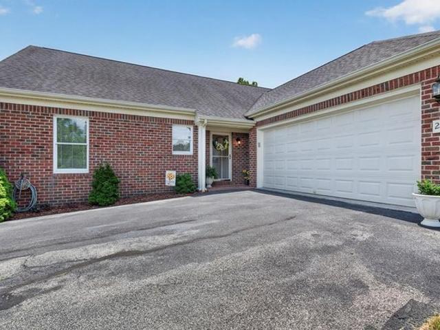 Condo for sale in Virginia