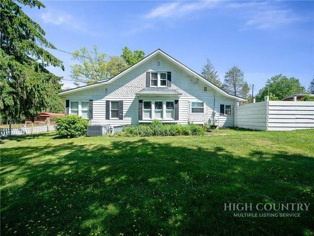 House for sale in Avery, North Carolina