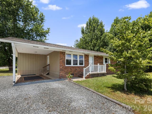 House for sale in Transylvania, North Carolina