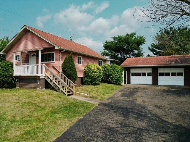 House for sale in Washington, Pennsylvania