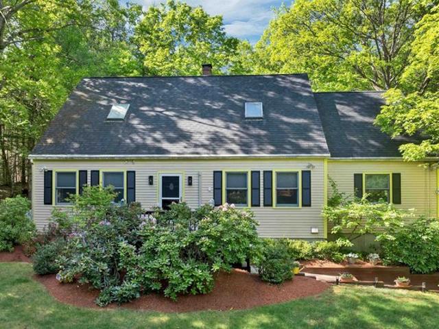 House for sale in New Hampshire