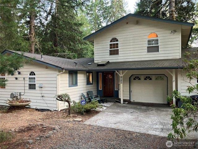 House for sale in Hoodsport, Washington