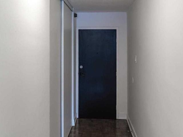 Apartment for rent in Burlington, Ontario