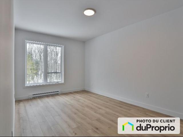Apartment for rent in Saint-Charles-Borromée, Lanaudière