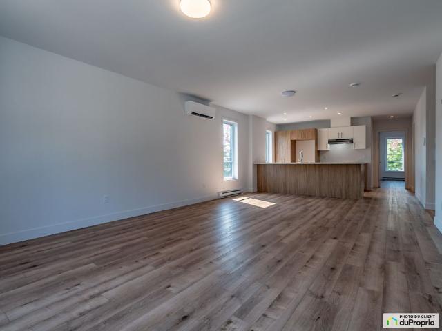 Apartment for rent in Saint-Charles-Borromée, Lanaudière