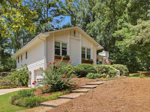 House for sale in Hoover, Alabama