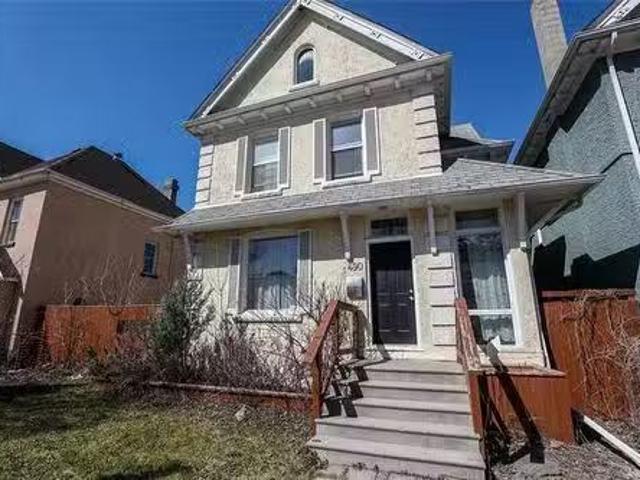 House for sale in East St. Paul, Manitoba