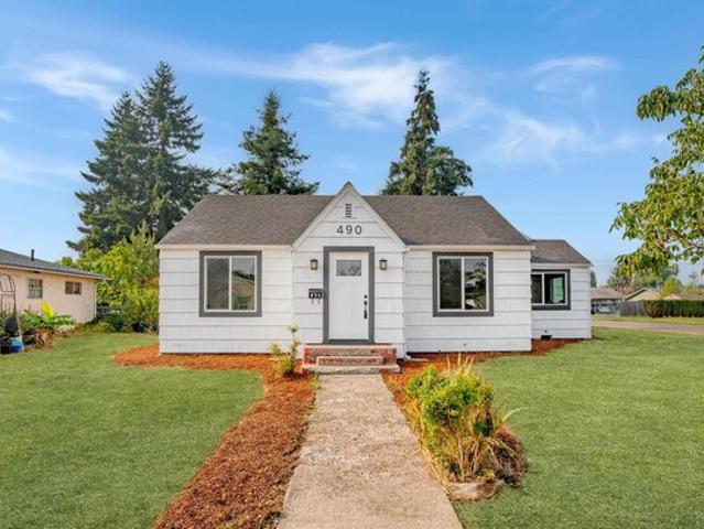 House for sale in Oregonia