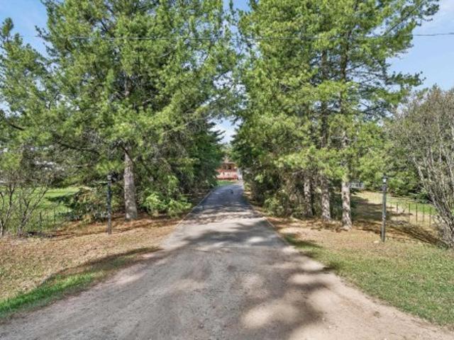House for sale in Evansburg, Alberta
