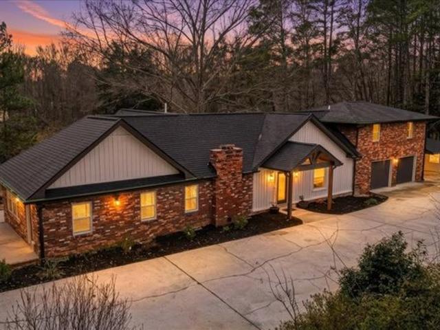 House for sale in Oxford, Georgia