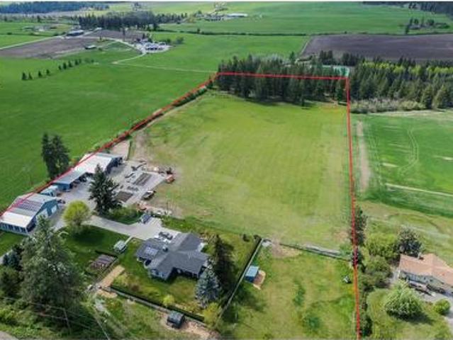 Farm for sale in Spallumcheen, British Columbia