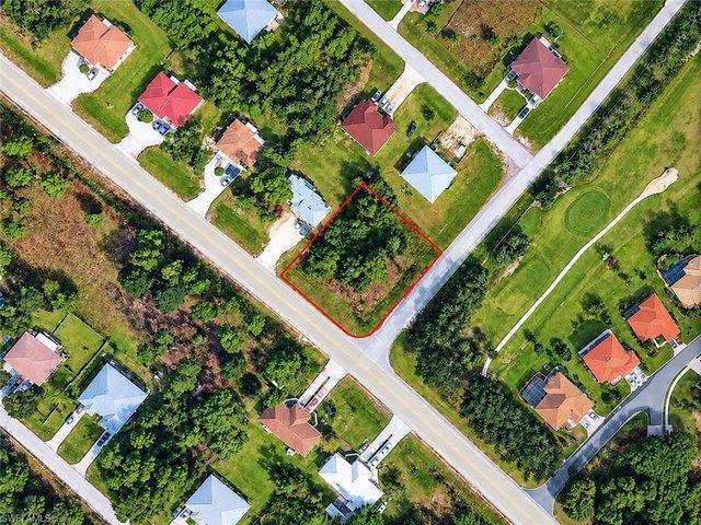 Land for sale in Lehigh Acres