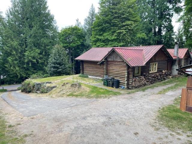 House for sale in Saanich, British Columbia