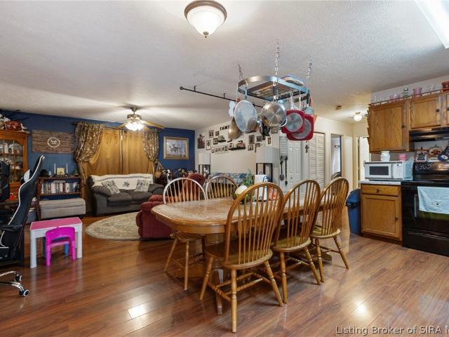 House for sale in Edwardsville, Georgetown