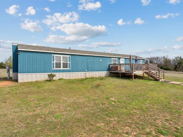 House for sale in Maud, Oklahoma