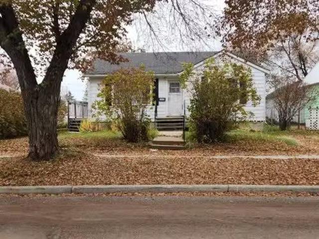 House for sale in High Prairie, Alberta