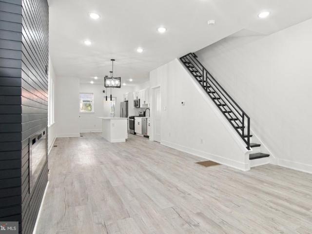 Townhouse for sale in Garden Court, Philadelphia