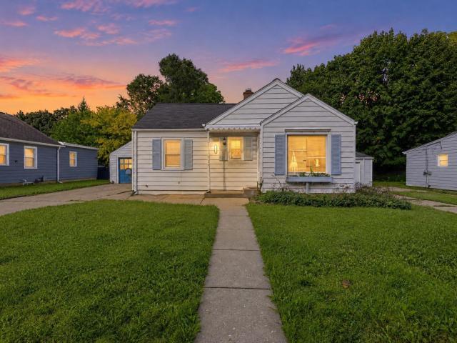 House for sale in Milwaukee, Wisconsin