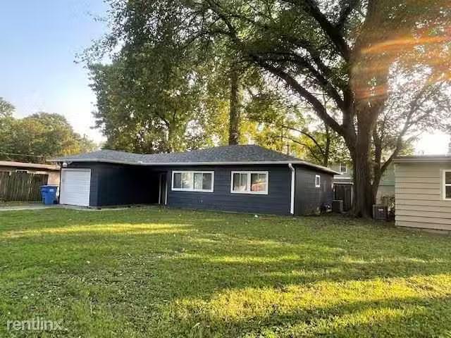 House for rent in Shawnee Mission