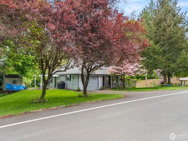 House for sale in Thurston, Washington