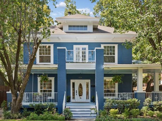 House for sale in Dallas, Texas