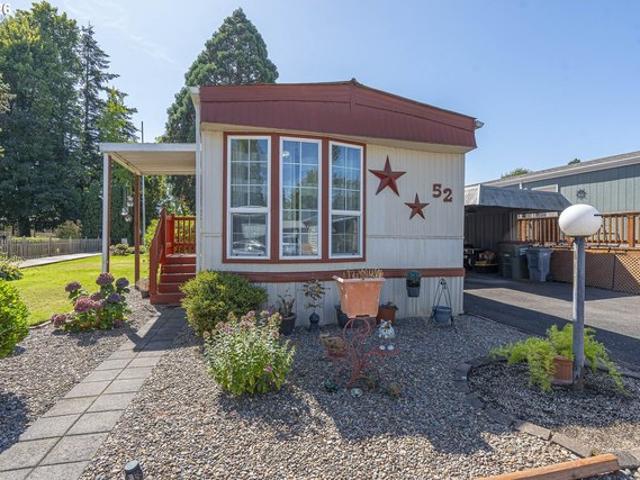 House for sale in Oregonia
