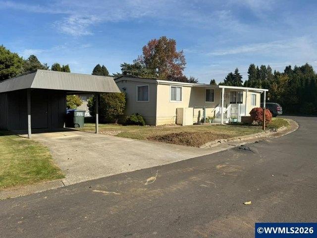 House for sale in Salem, Marion County