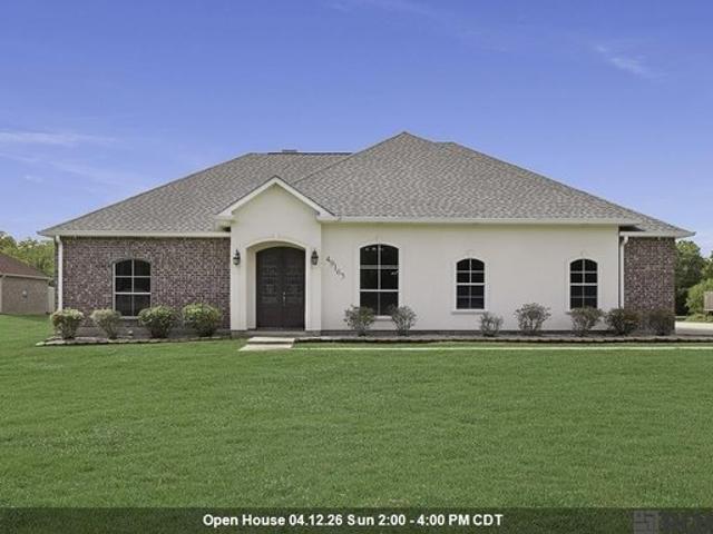 House for sale in Saint Amant, Louisiana