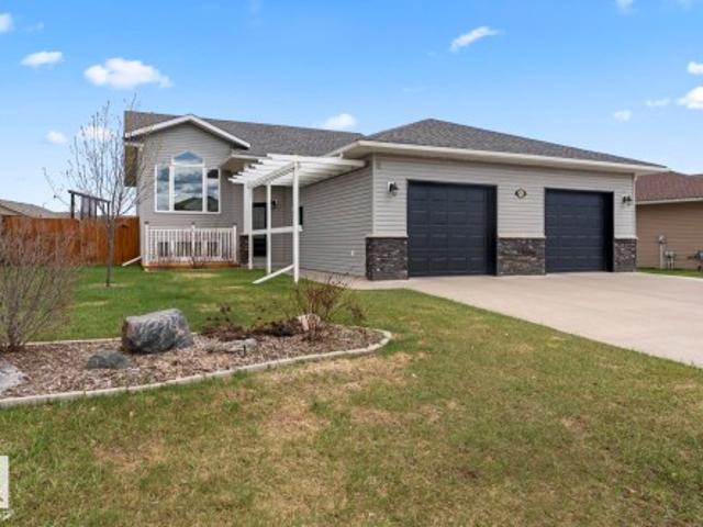 House for sale in Cherry Grove, Alberta
