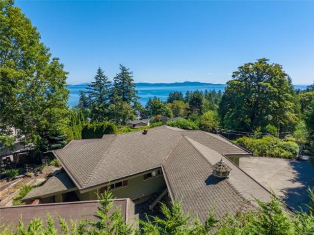 House for sale in Cordova Bay, Saanich