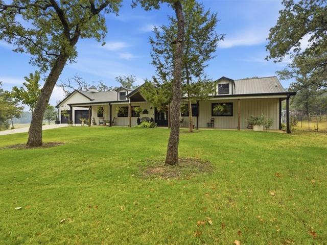 House for sale in Johnson, Texas