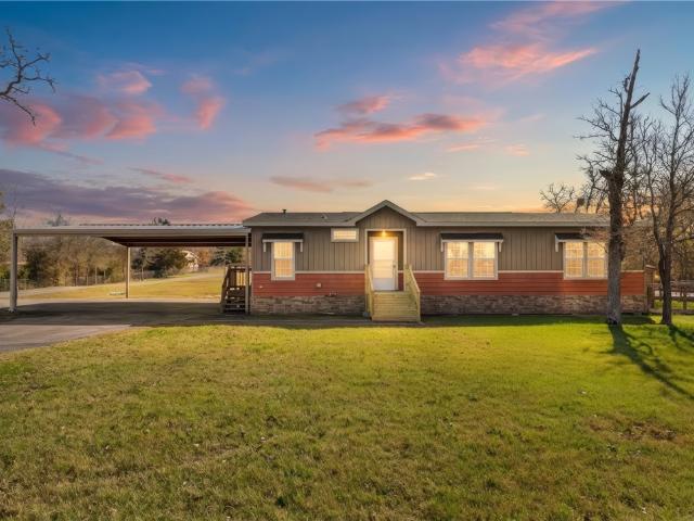 House for sale in Somerville, Texas