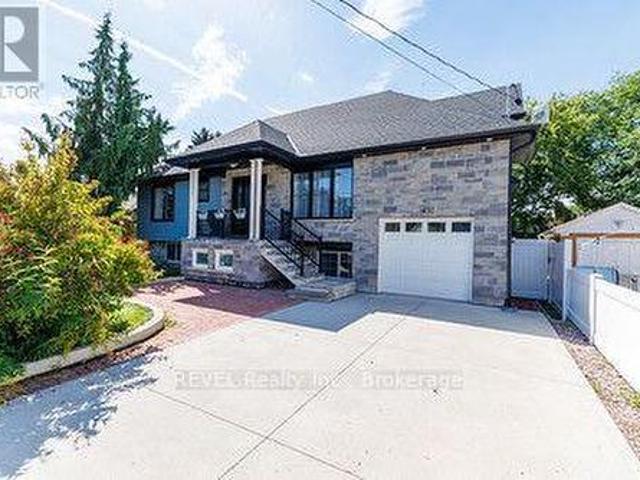 House for sale in Niagara, Ontario