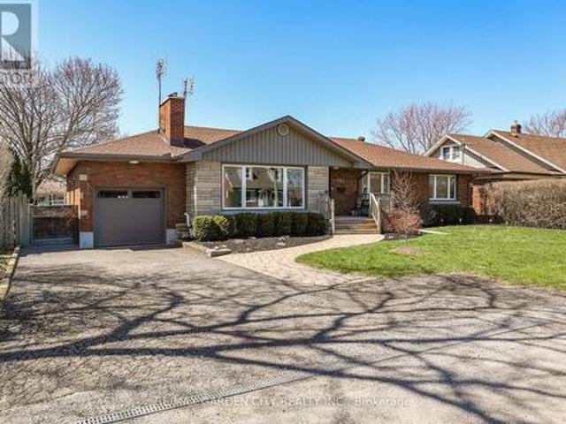 House for sale in Niagara, Ontario