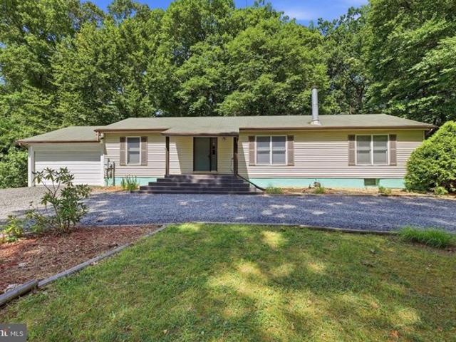 House for sale in Lusby, Maryland
