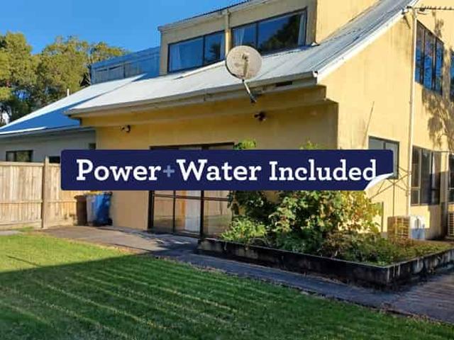 House for rent in Paremoremo, Oroua County