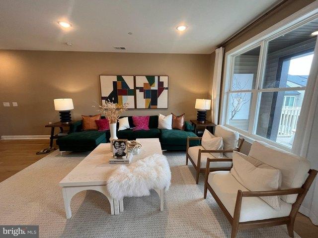 Condo for sale in Virginia