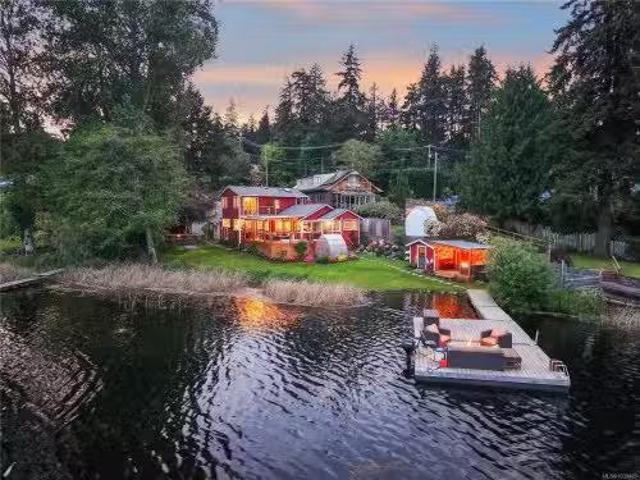 House for sale in Saanich, British Columbia