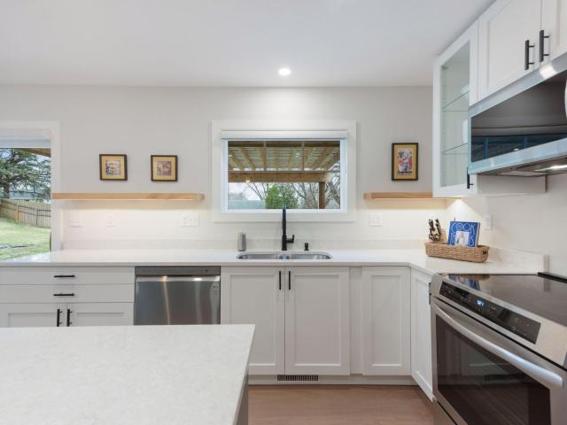 House for sale in Hennepin, Minnesota