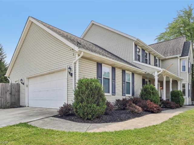 House for sale in Hinckley, Ohio