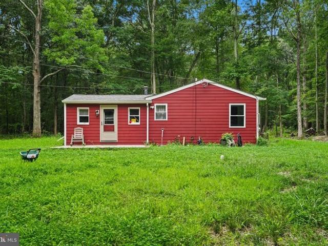 House for sale in Shady Side, Maryland