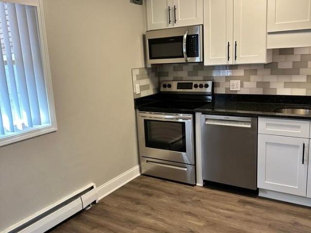 Apartment for rent in Downers Grove, Illinois